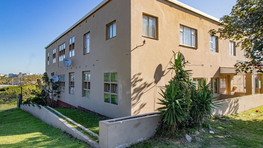 1 Bedroom Property for Sale in Quigney Eastern Cape